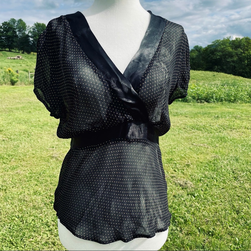 Chassé Croisé Black Sheer Top